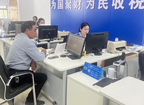 江陵县多方联动齐发力，高效教育咨询服务解民忧